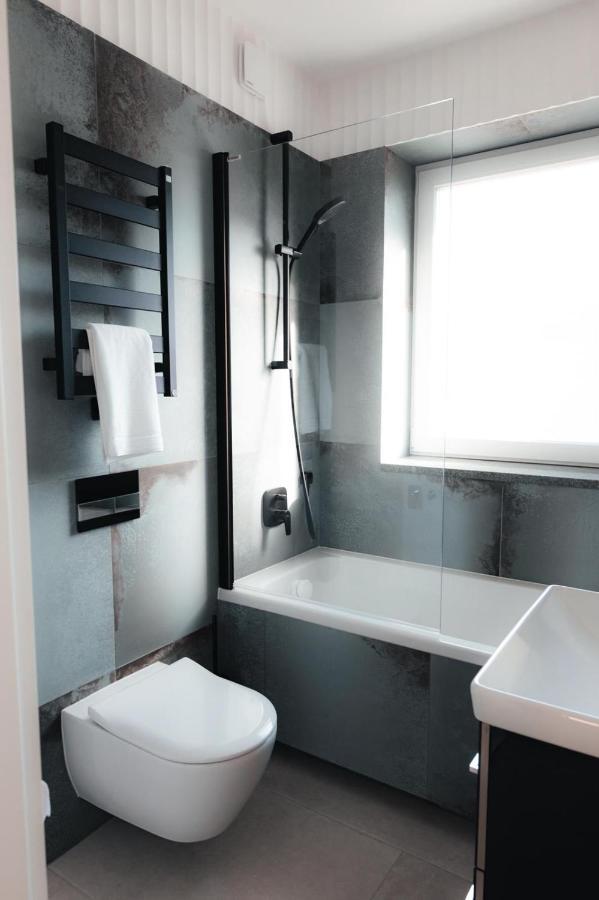 Apartamenty Szkolna Żnin Exteriör bild