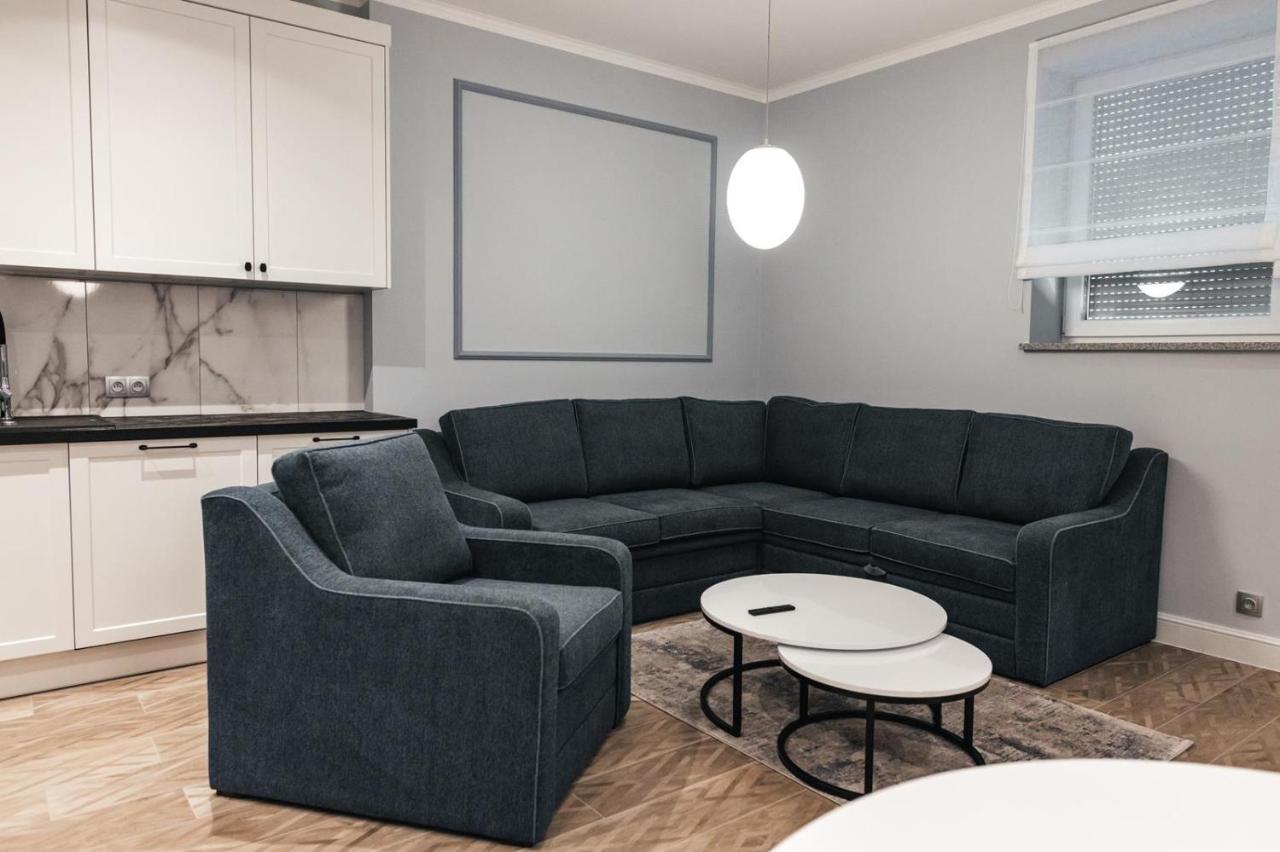 Apartamenty Szkolna Żnin Exteriör bild