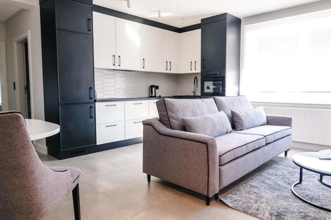 Apartamenty Szkolna Żnin Exteriör bild