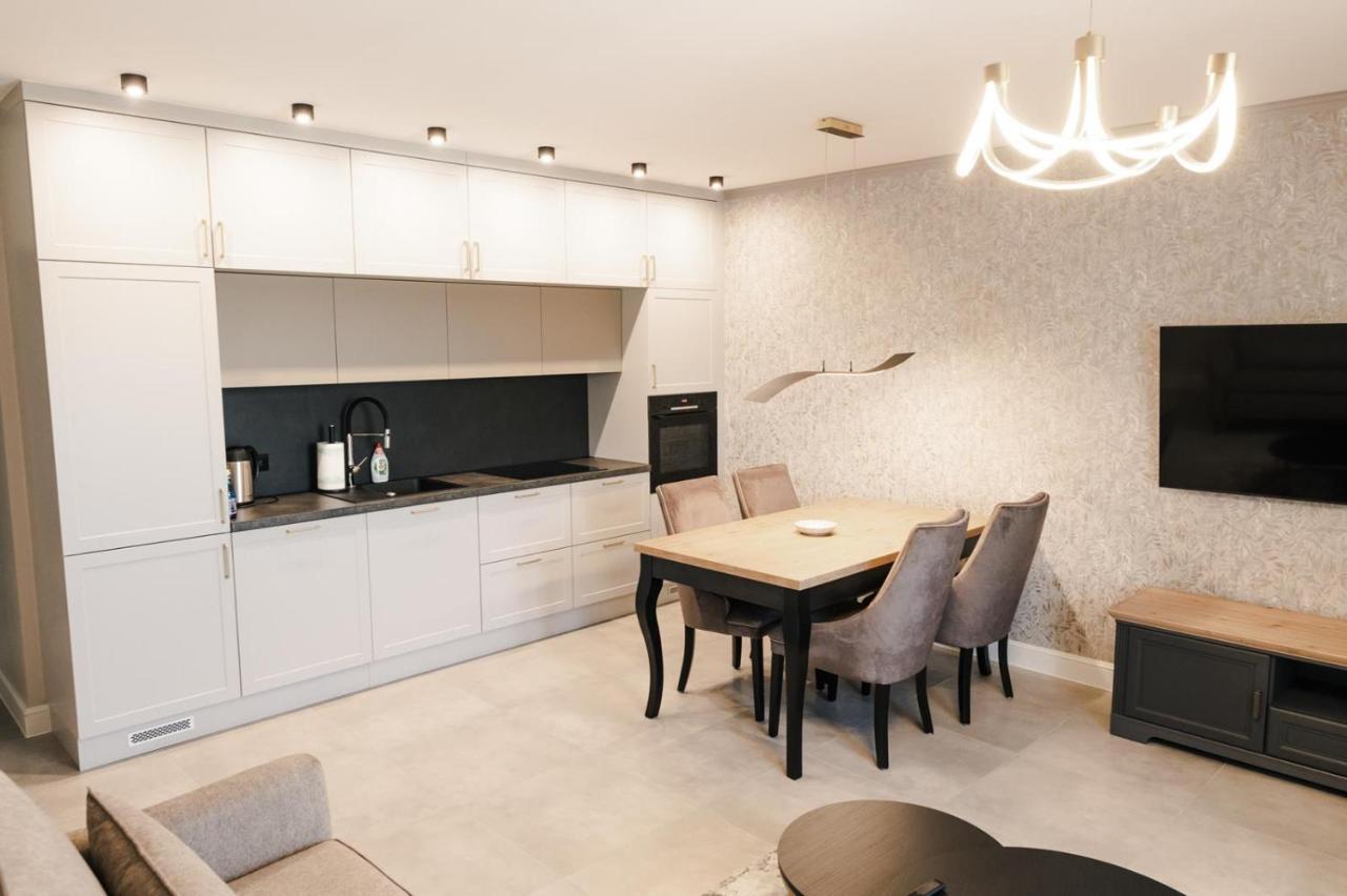 Apartamenty Szkolna Żnin Exteriör bild