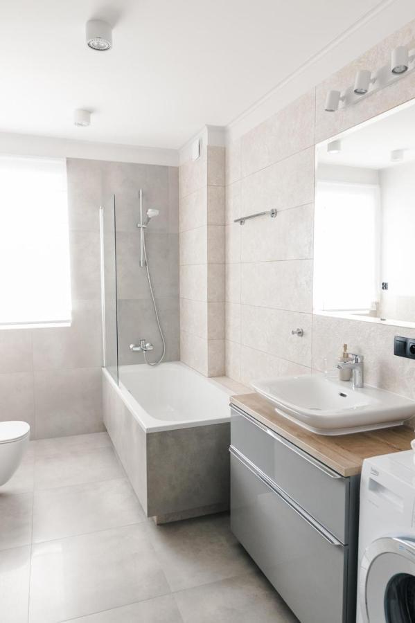 Apartamenty Szkolna Żnin Exteriör bild