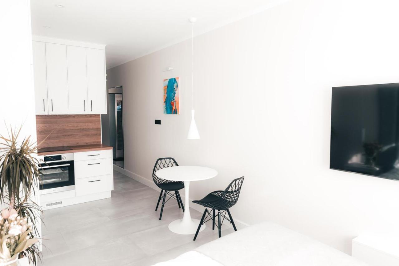Apartamenty Szkolna Żnin Exteriör bild
