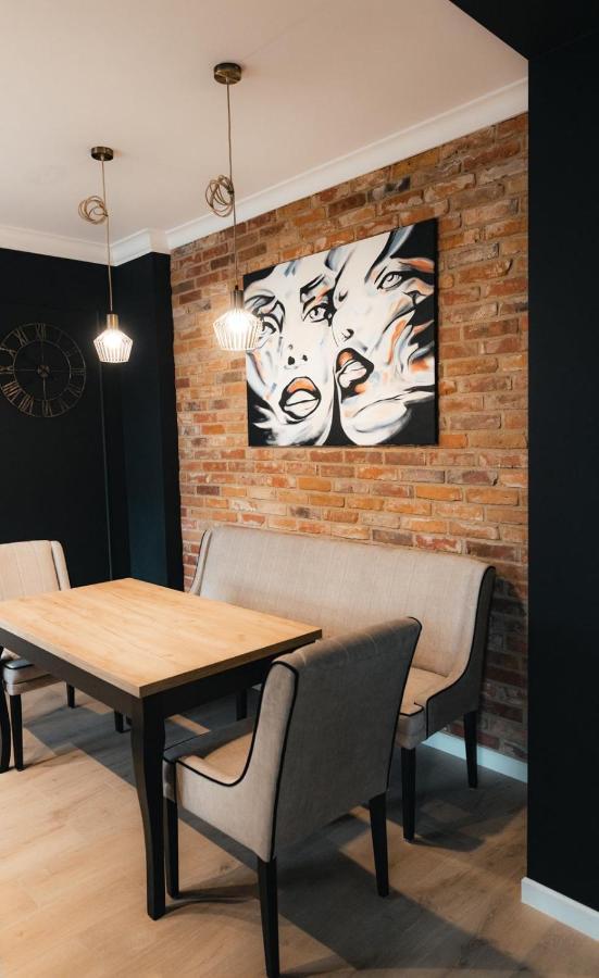 Apartamenty Szkolna Żnin Exteriör bild