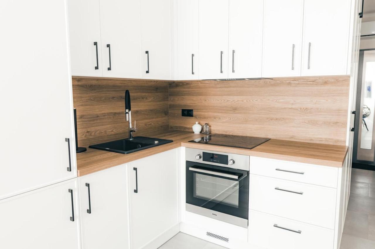 Apartamenty Szkolna Żnin Exteriör bild